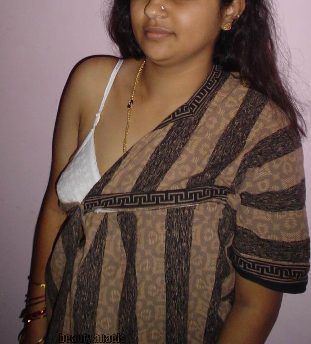 http://sexy-tamil-actress.blogspot.com. mallu masala aunties,mallu aunty ma...